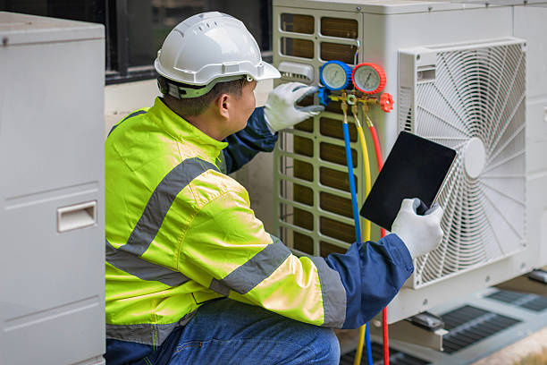 Professional Air Conditioning Repair technician working in Ridgefield Park, NJ